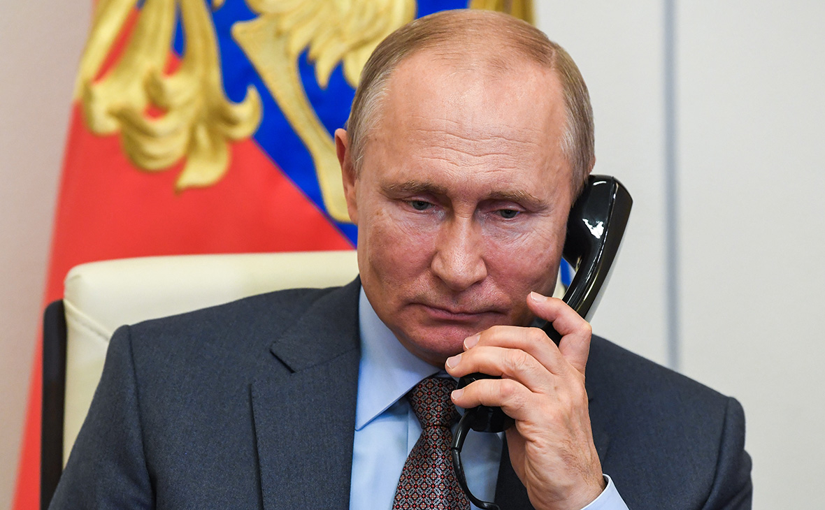 Путин и Лукашенко созвонились после взаимных санкций Белоруссии и ЕС
