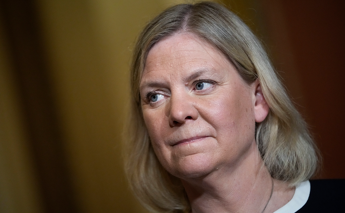 Премьер Швеции признала поражение на выборах и решила уйти в отставку"/>













