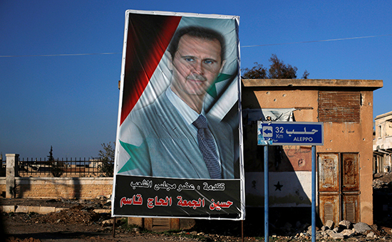 Портрет президента Сирии Башара Асада в&nbsp;пригороде Алеппо. Декабрь 2016 года
