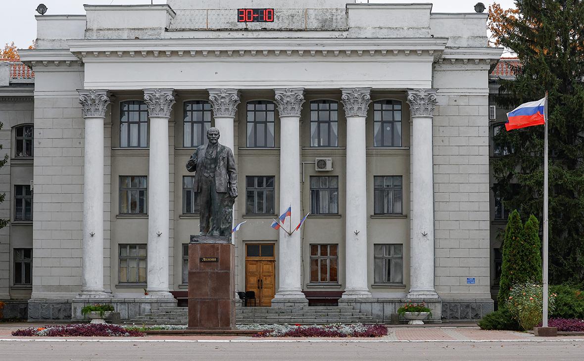 Здание городской администрации в Новой Каховке