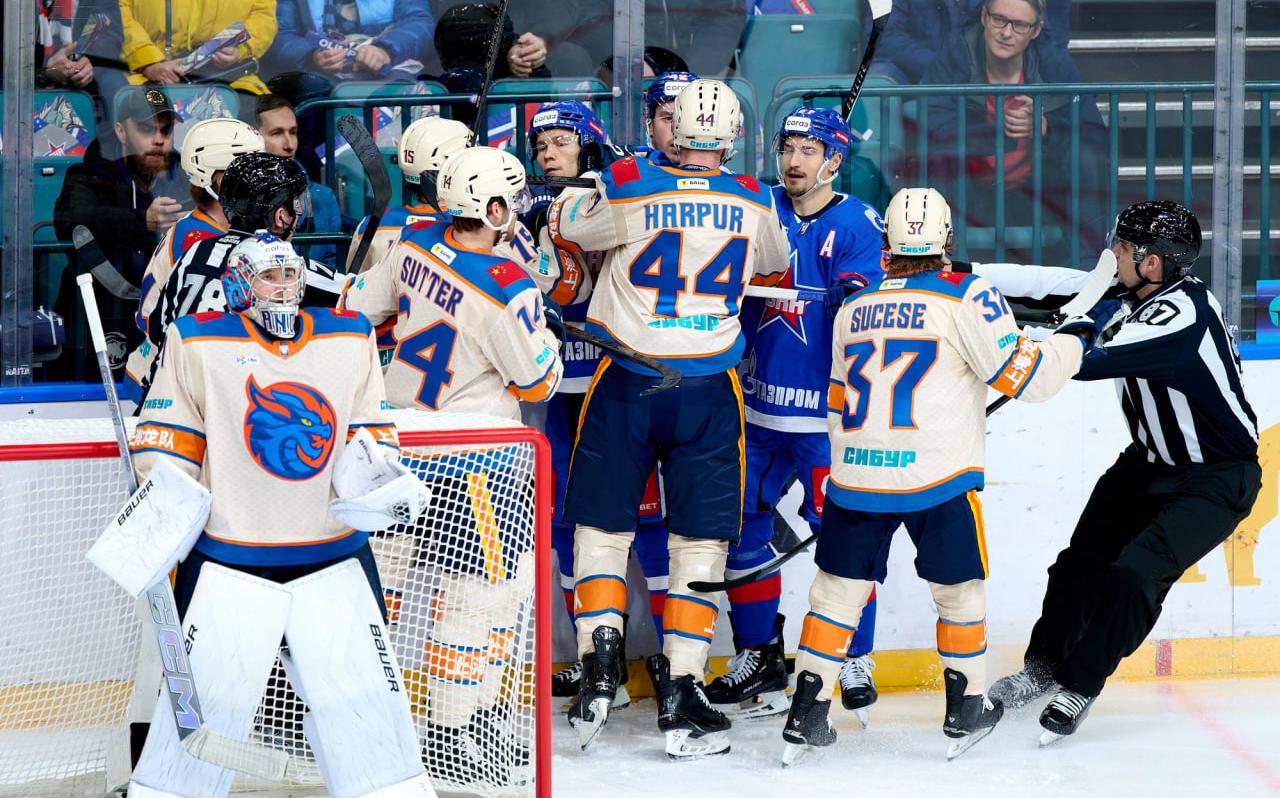 Фото: пресс-служба ХК "Шанхай Дрэгонс"