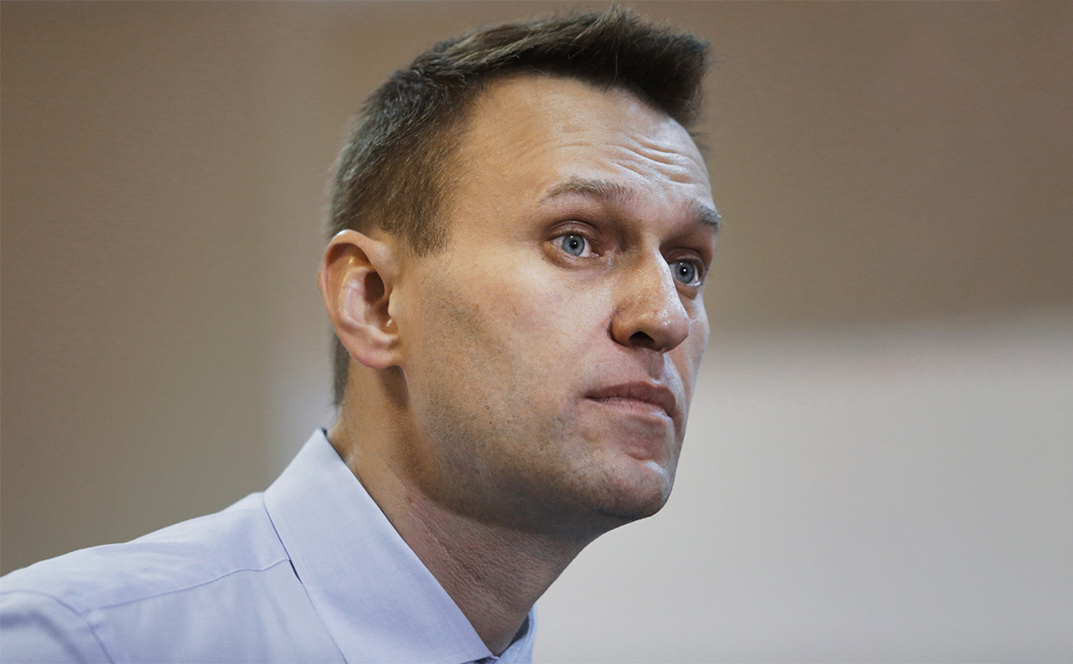 Кремль переадресовал спецслужбам вопрос о данных о слежке за Навальным