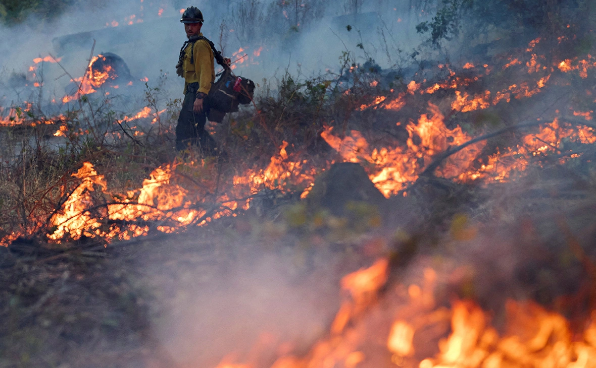 Fred Greaves / Reuters