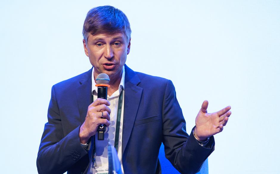 Алексей Ягудин поддержал детей с ОВЗ