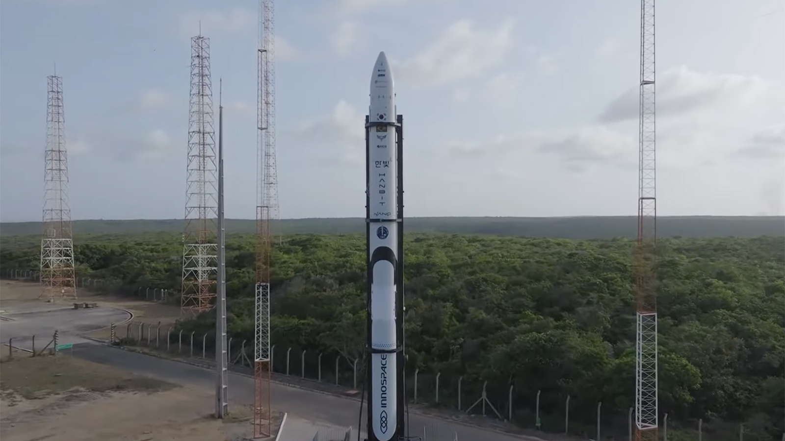 Южнокорейская космическая ракета-носитель Hanbit-Nano