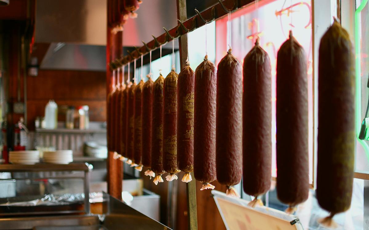 Нитриты и нитраты: стоит ли бояться консервантов в составе продуктов