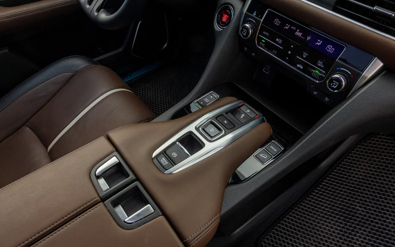 Honda UR-V