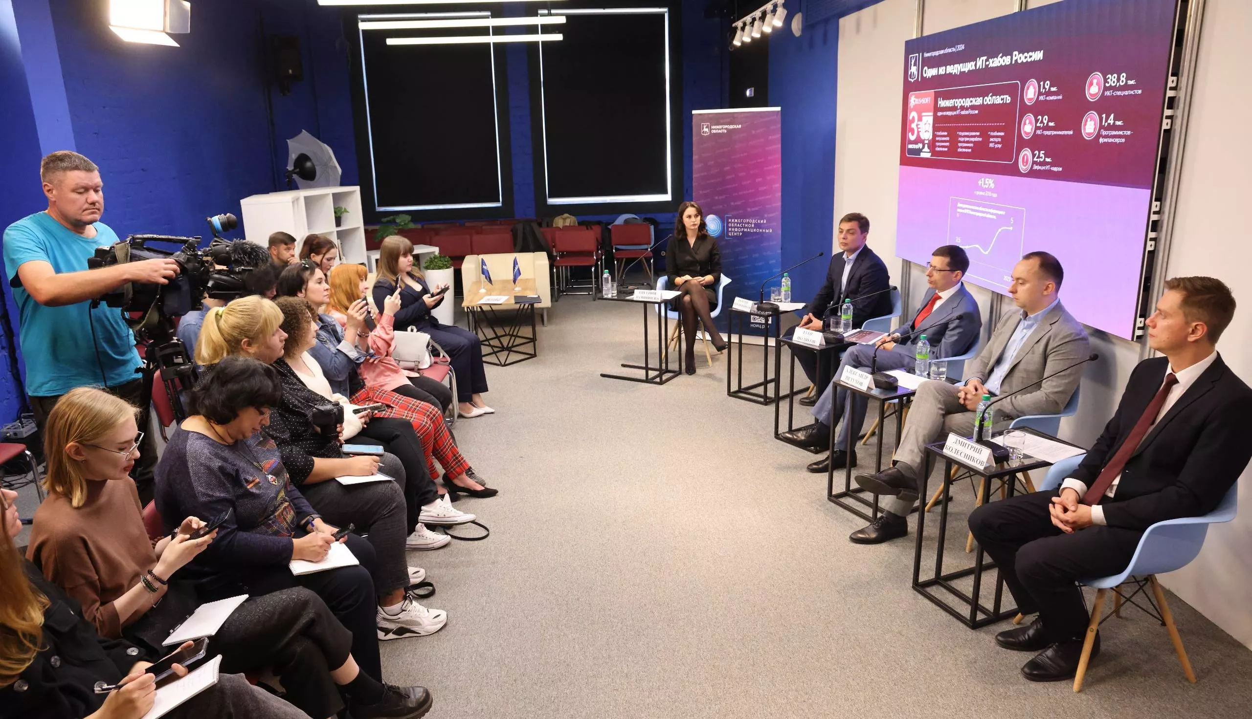 Александр Воложанин