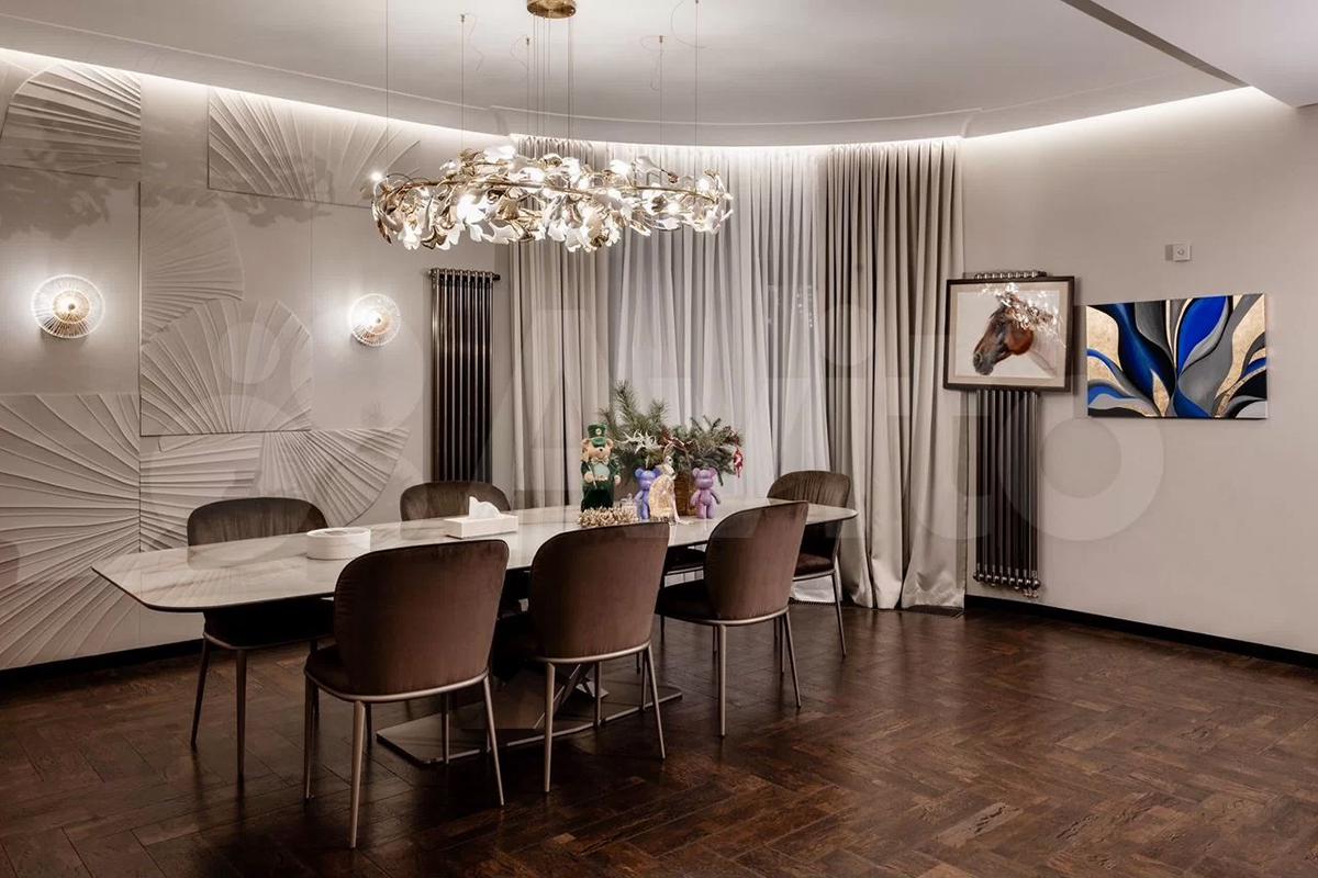 Как выглядят самые дорогие продающиеся в мегаполисах России дома