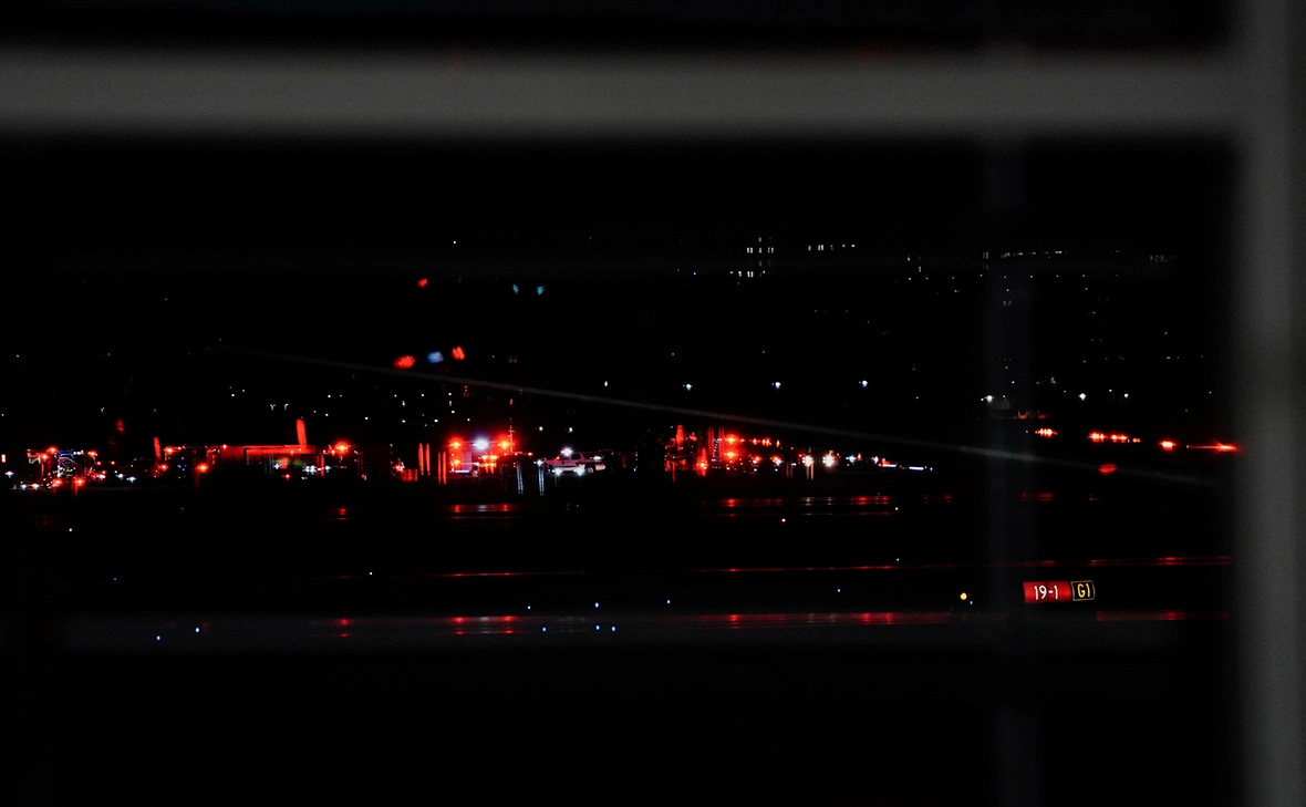 Ken Cedeno / Reuters