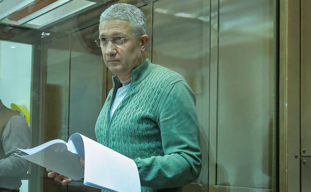Тимур Иванов