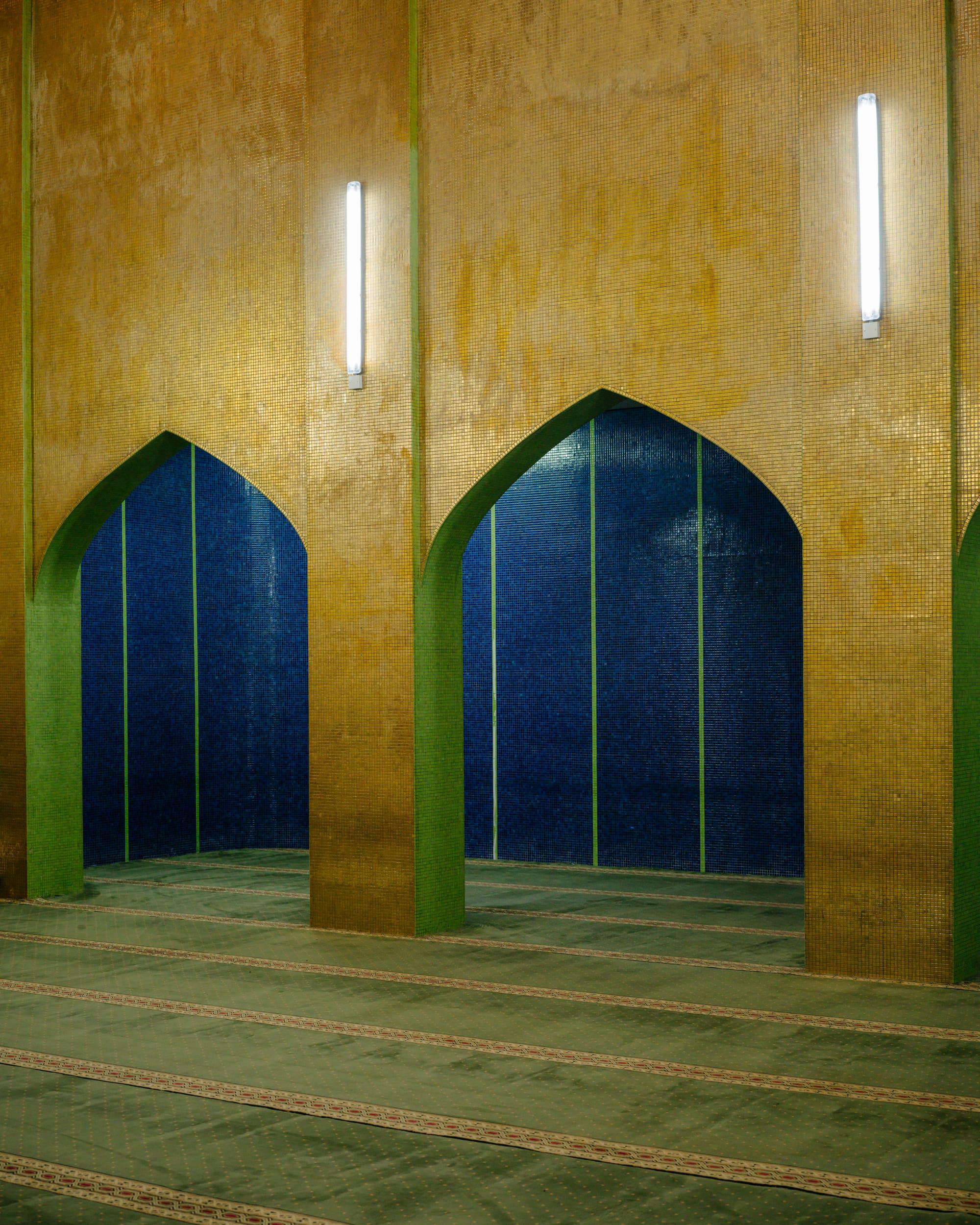 Аэропорт Zayed International Airport