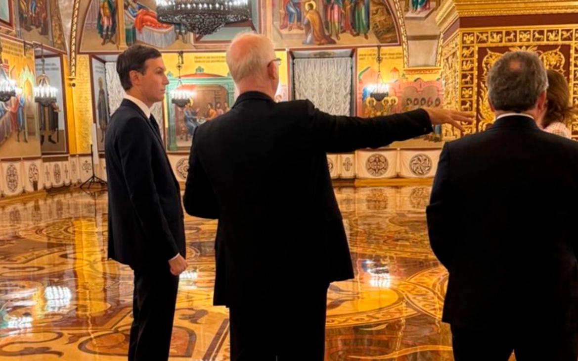 Дмитриев показал Уиткоффу и Кушнеру Грановитую палату Кремля