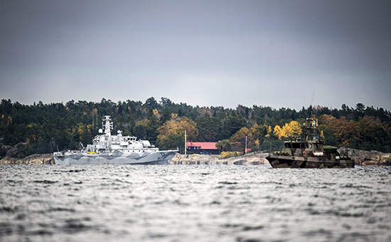 Шведские корабли в районе обнаружения иностранной подводной лодки