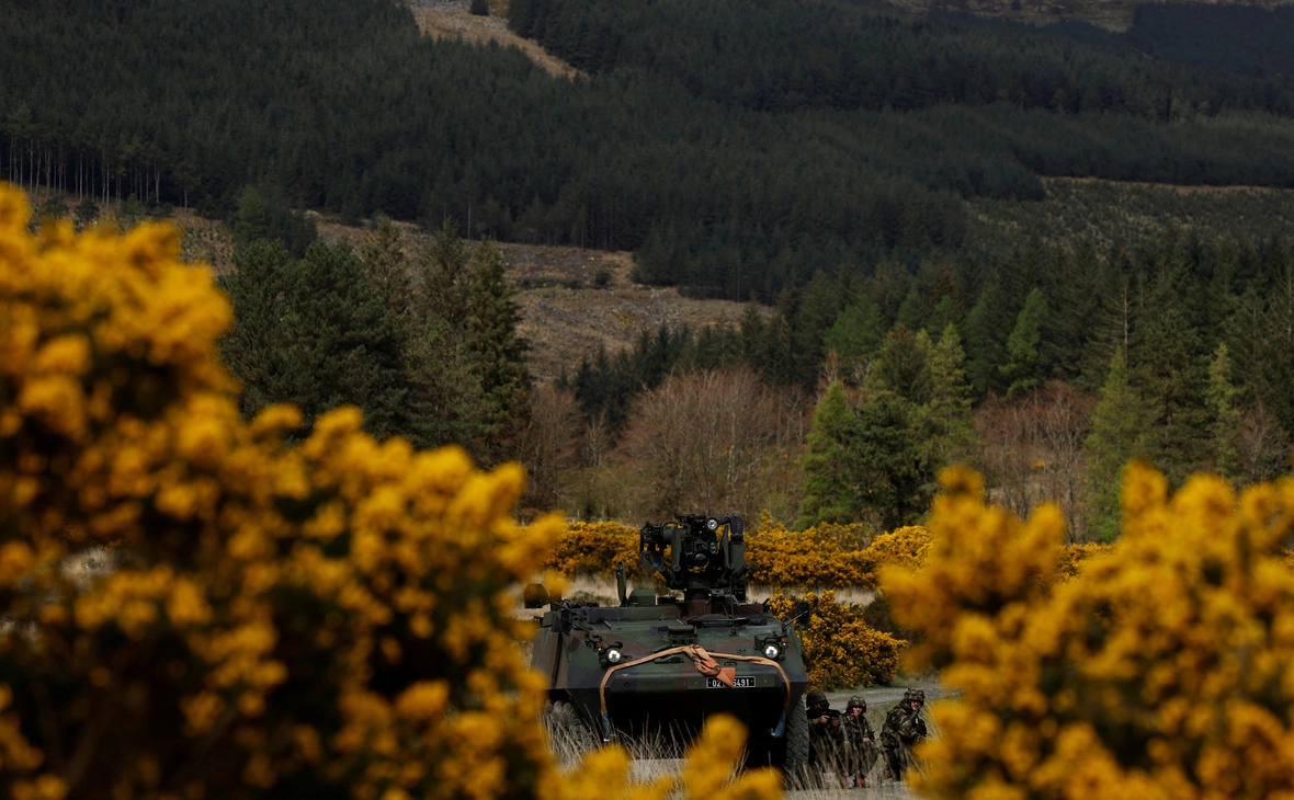 Clodagh Kilcoyne / Reuters