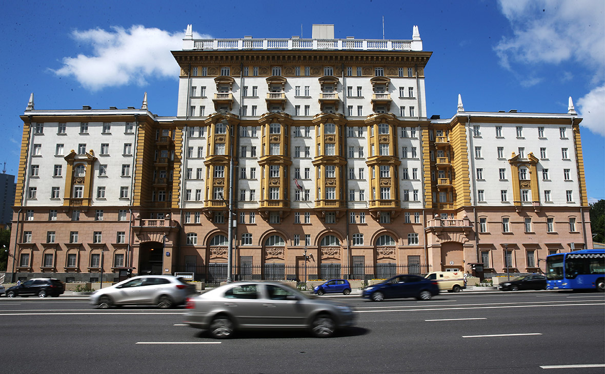 Посольство США в Москве


