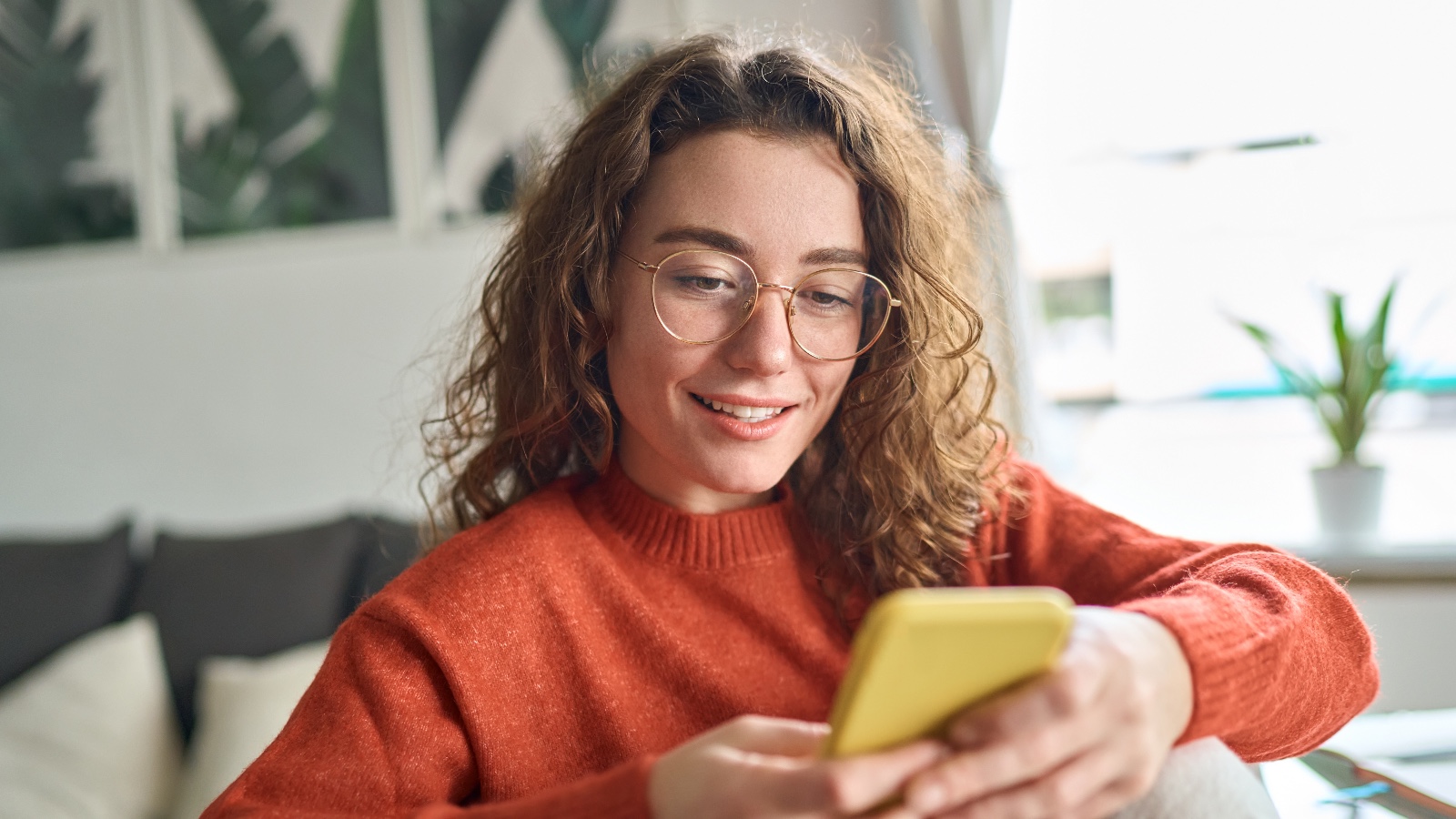 Мессенджер WhatsApp на iOS получит цепочки ответов на исходные сообщения