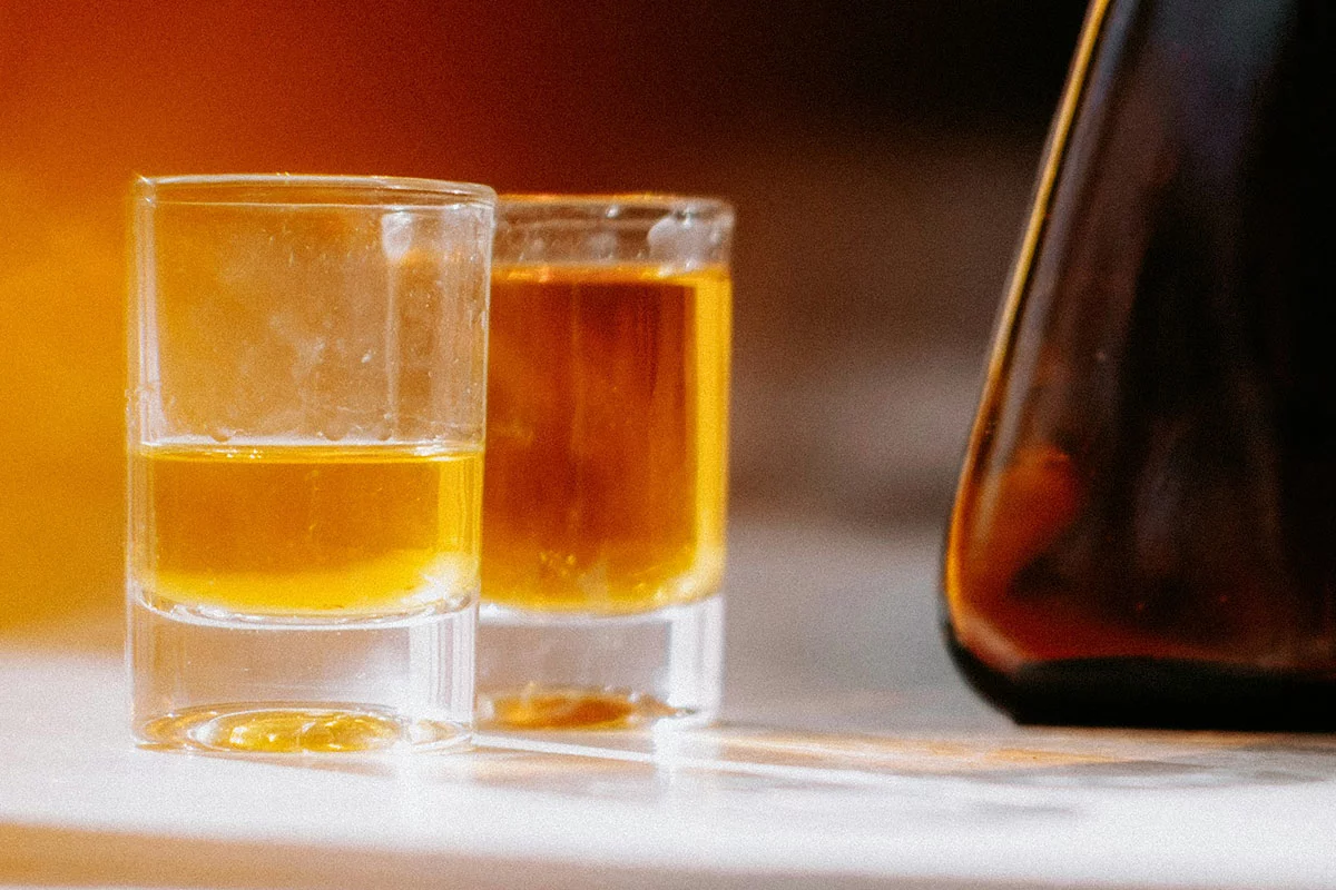 Коньяк считается одним из базовых вариантов алкоголя для приготовления настоек