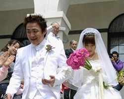 Авария на "Фукусиме" спровоцировала свадебный бум в Японии