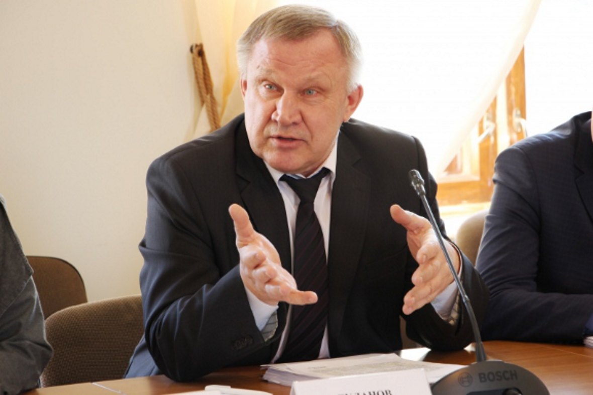Владимир Буланов уверен, что законопроект позволит защитить отечественных производителей