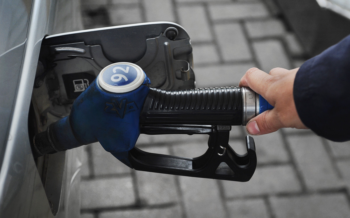 Губернатор Камчатки заявил о шокирующем росте цен на бензин в регионе