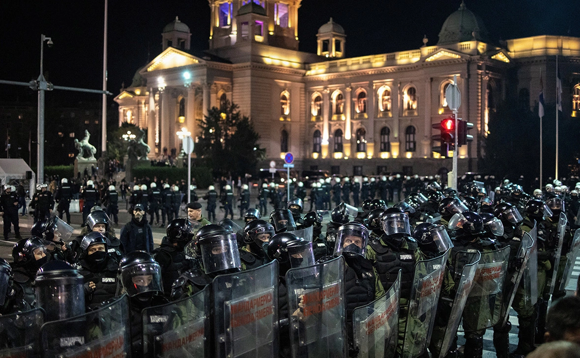 Marko Djurica / Reuters