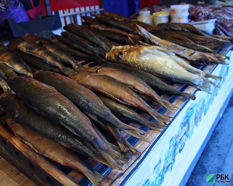 Кризисная диета: в Татарстане падает спрос на дорогую рыбу и икру