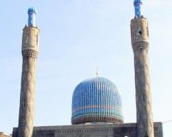 В Соборной мечети в Петербурге обрушилась часть декора