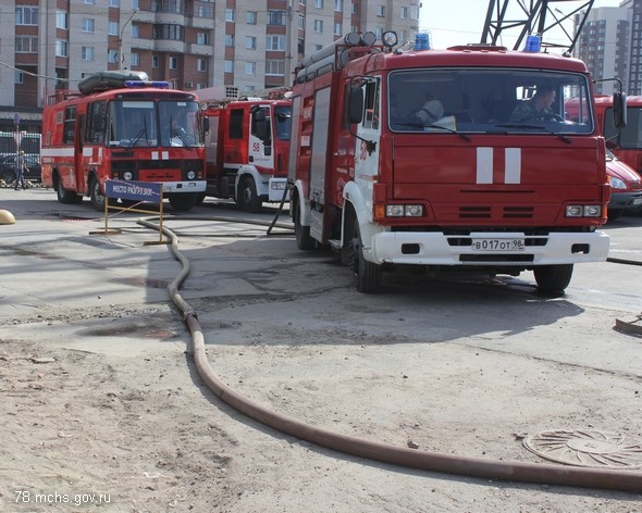 Пожар в петербургском ТРК