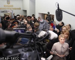 На освободившего Ю.Тимошенко судью завели дело