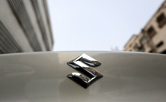 Логотип компании Suzuki
