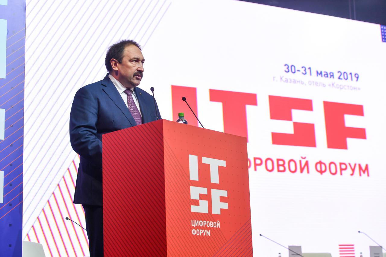 премьер-министр РТ Алексей Песошин