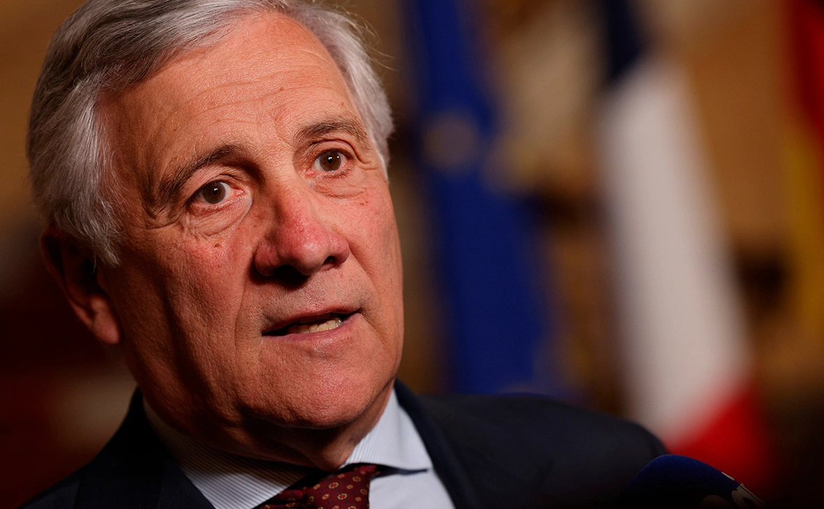 Adrian Dennis / Getty Images