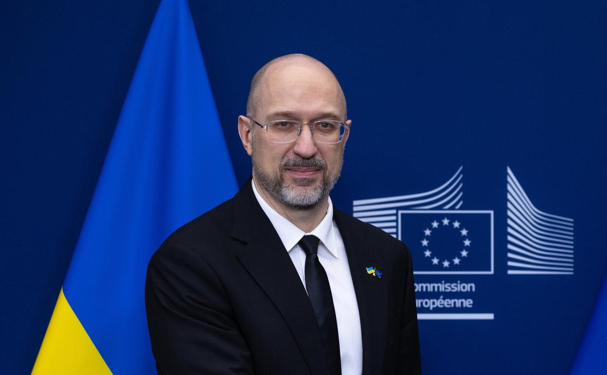 Шмыгаль рассказал об обещании 15 стран помочь Украине в 2026 году