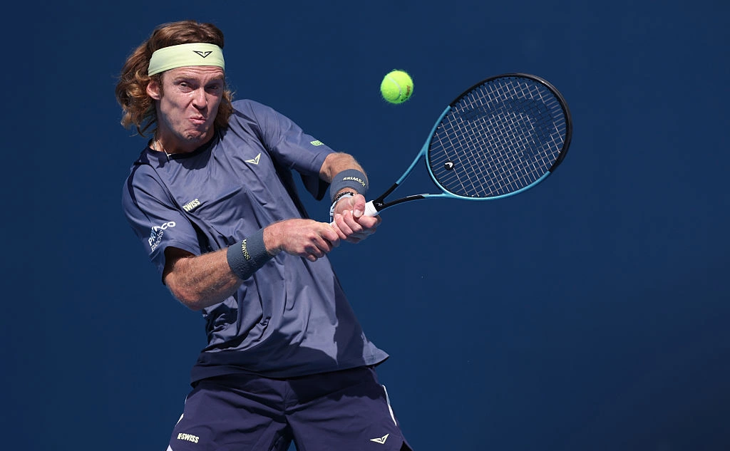 Emmanuel Wong / Getty Images