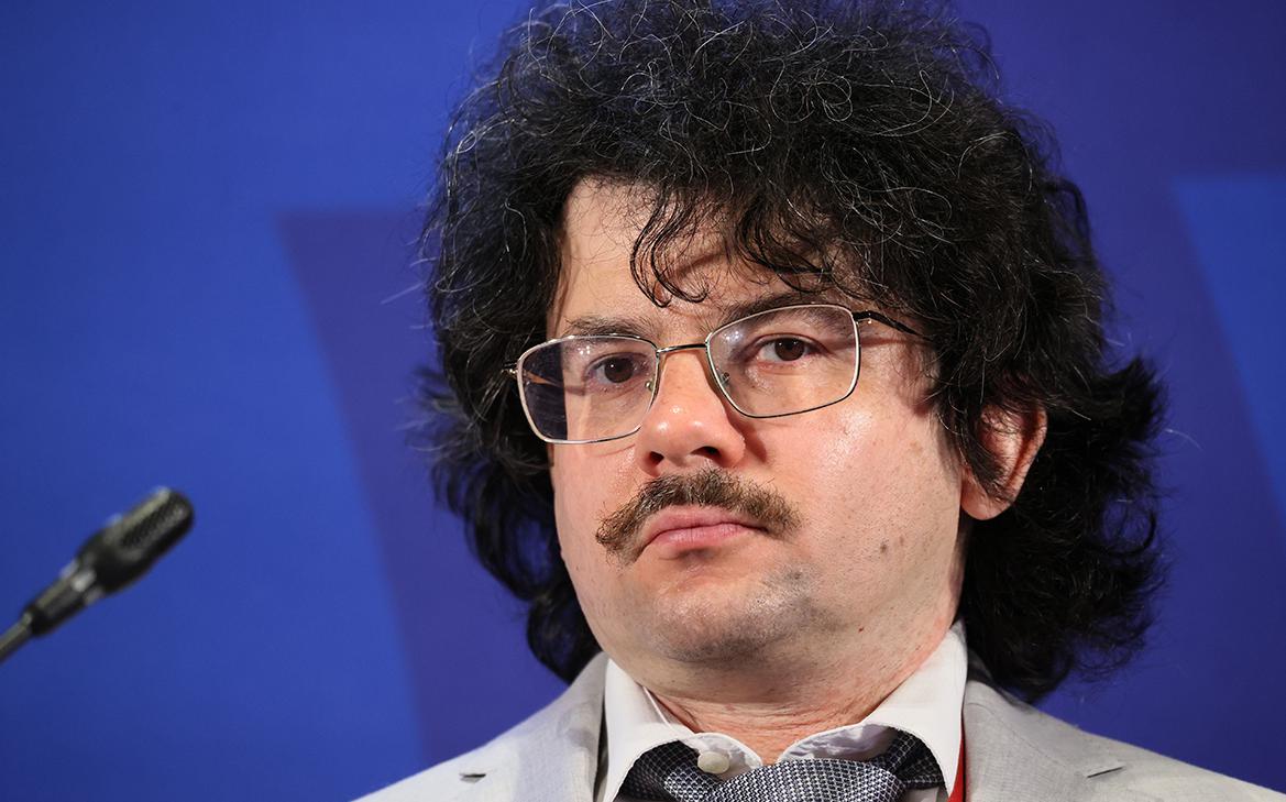 Совладелец «Леонардо» назвал книгу, из-за которой сменил вывеску сети