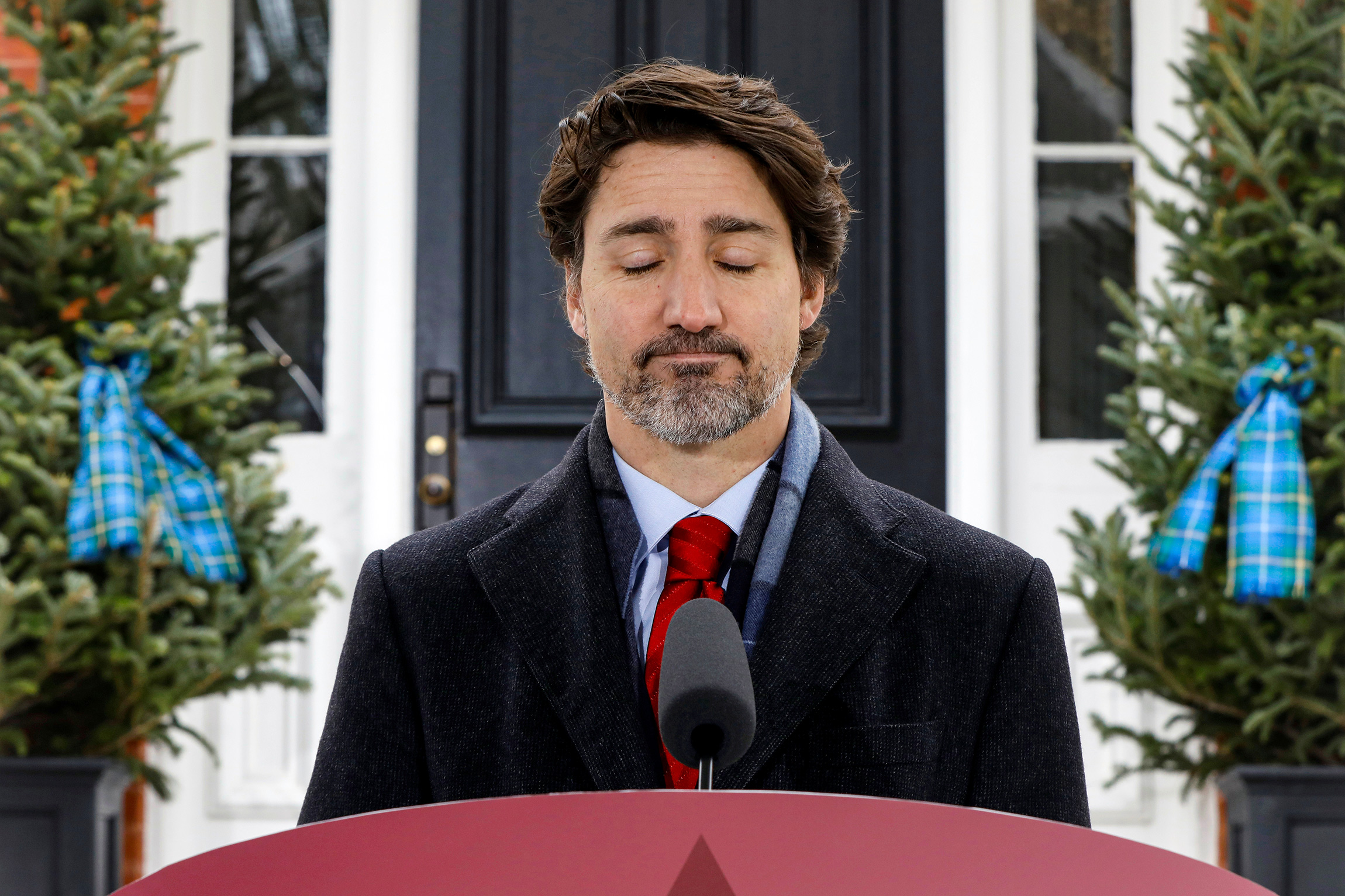 Премьер-министр Канады Джастин Трюдо на пресс-конференции в Оттаве, Канада. 24 апреля