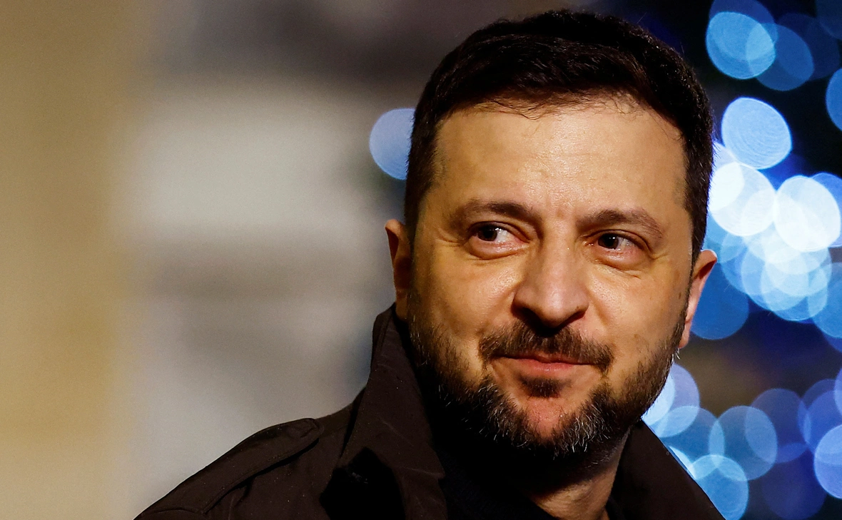 Sarah Meyssonnier / Reuters