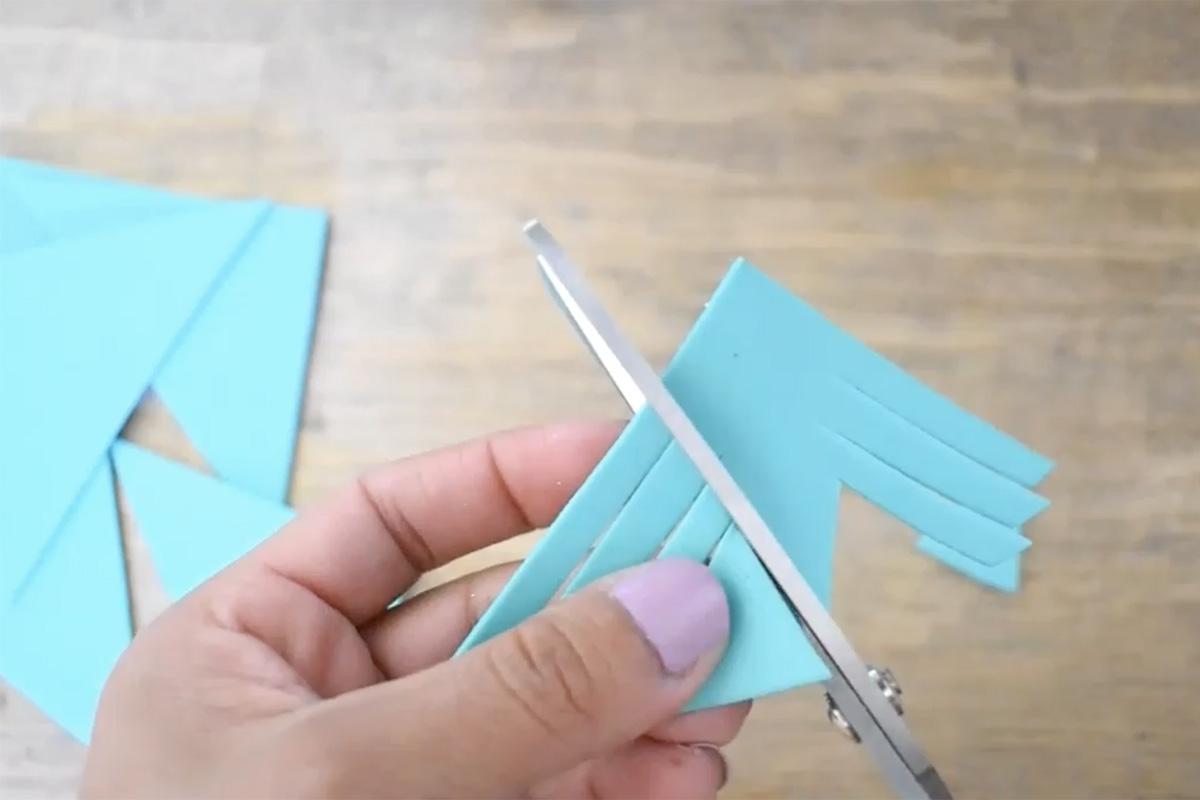 Как сделать снежинку