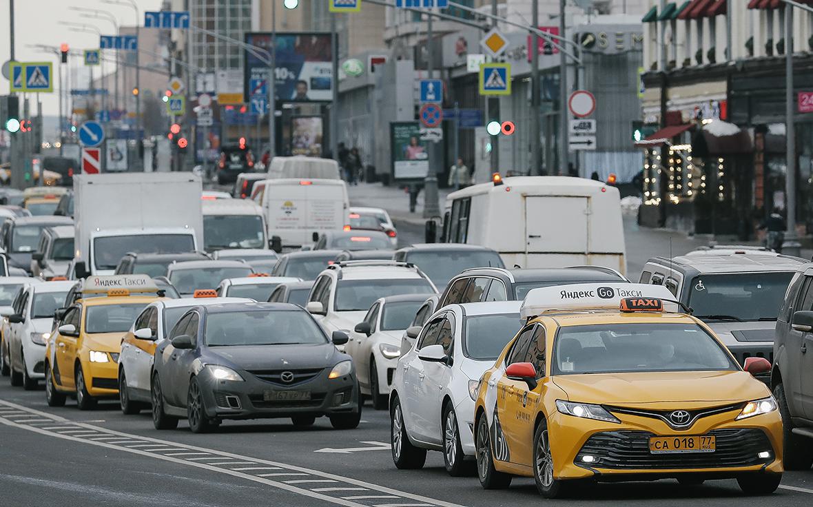 В «Яндекс Картах» запустили ИИ-чат для всех пользователей