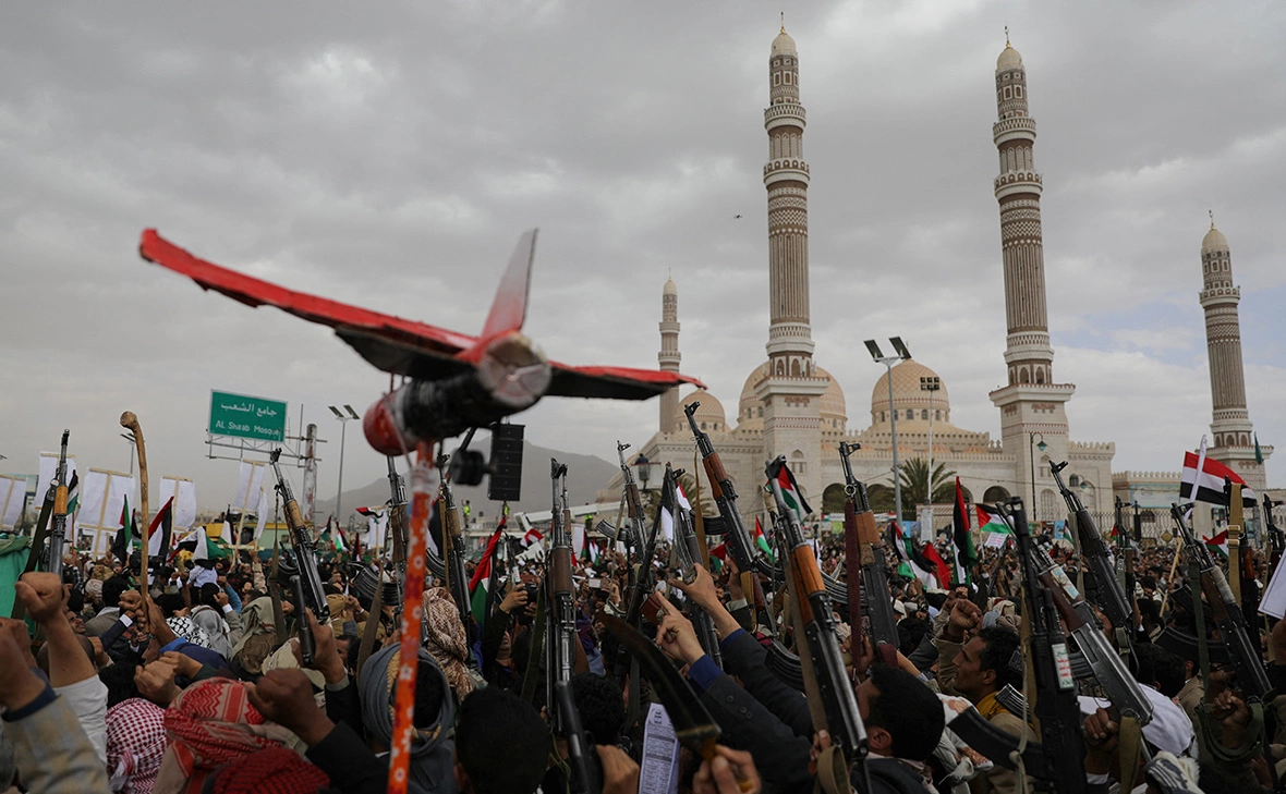 Khaled Abdullah / Reuters