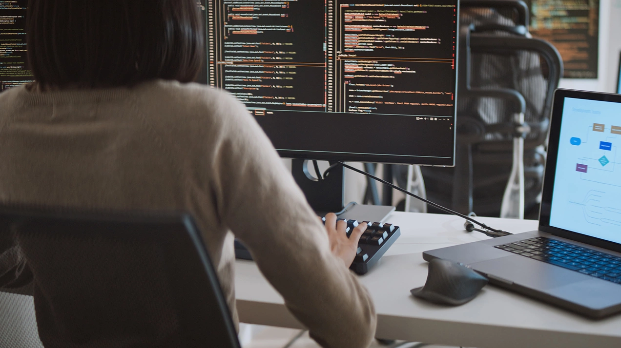 Как развитие ИИ формирует новые требования к контакт-центрам