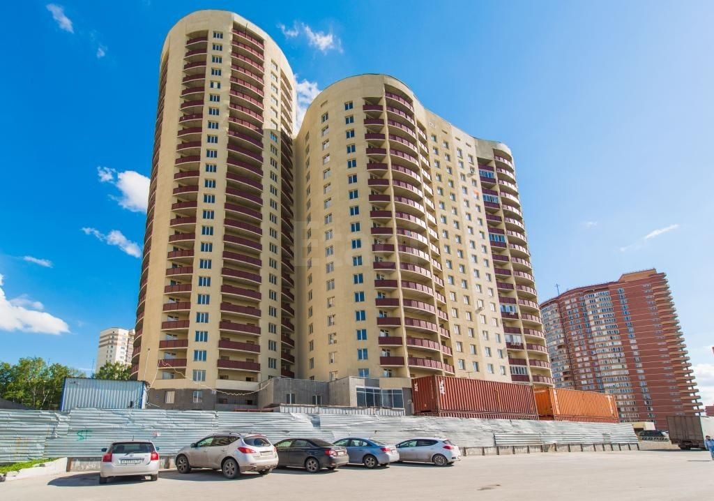 По распоряжению Травникова на долгострой в центре выделят 31 млн руб. - Vimarsana News