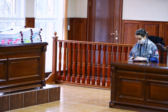 Обвиняемая Элина Сушкевич&nbsp;на слушаниях в Калининградском областном суде