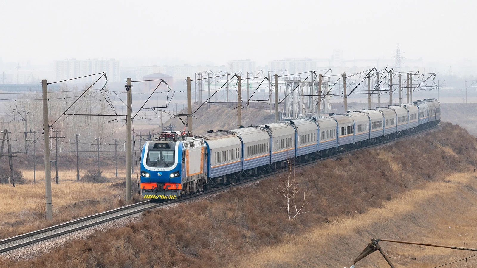 Из Москвы в Алма-Ату снова можно будет доехать на поезде