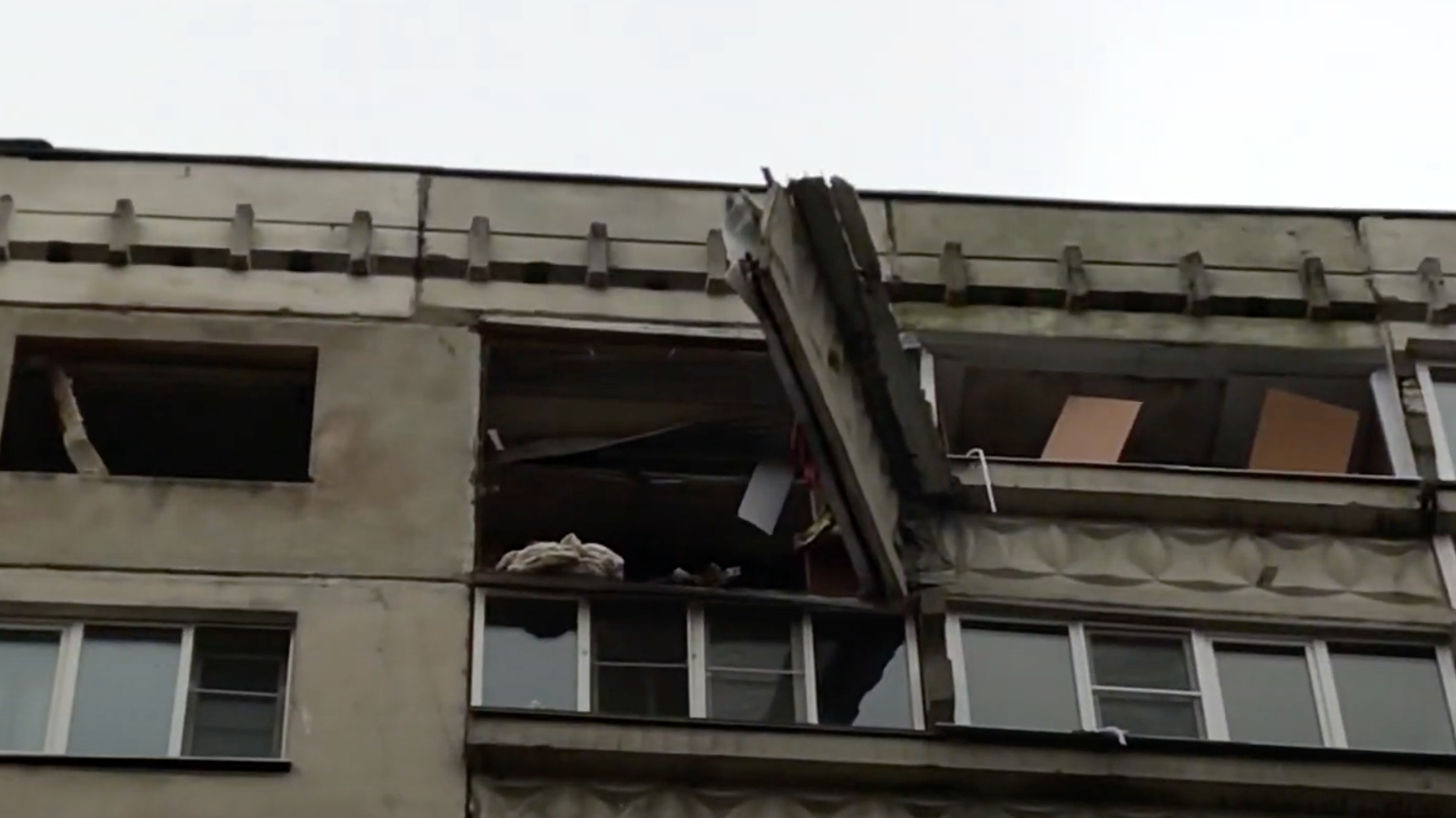 В Нижнем Новгороде два человека пострадали при взрыве газа в жилом доме