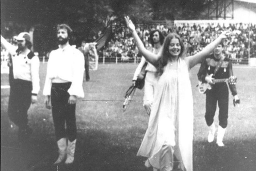 Людмила Сенчина и Игорь Тальков на концерте, 1984 год