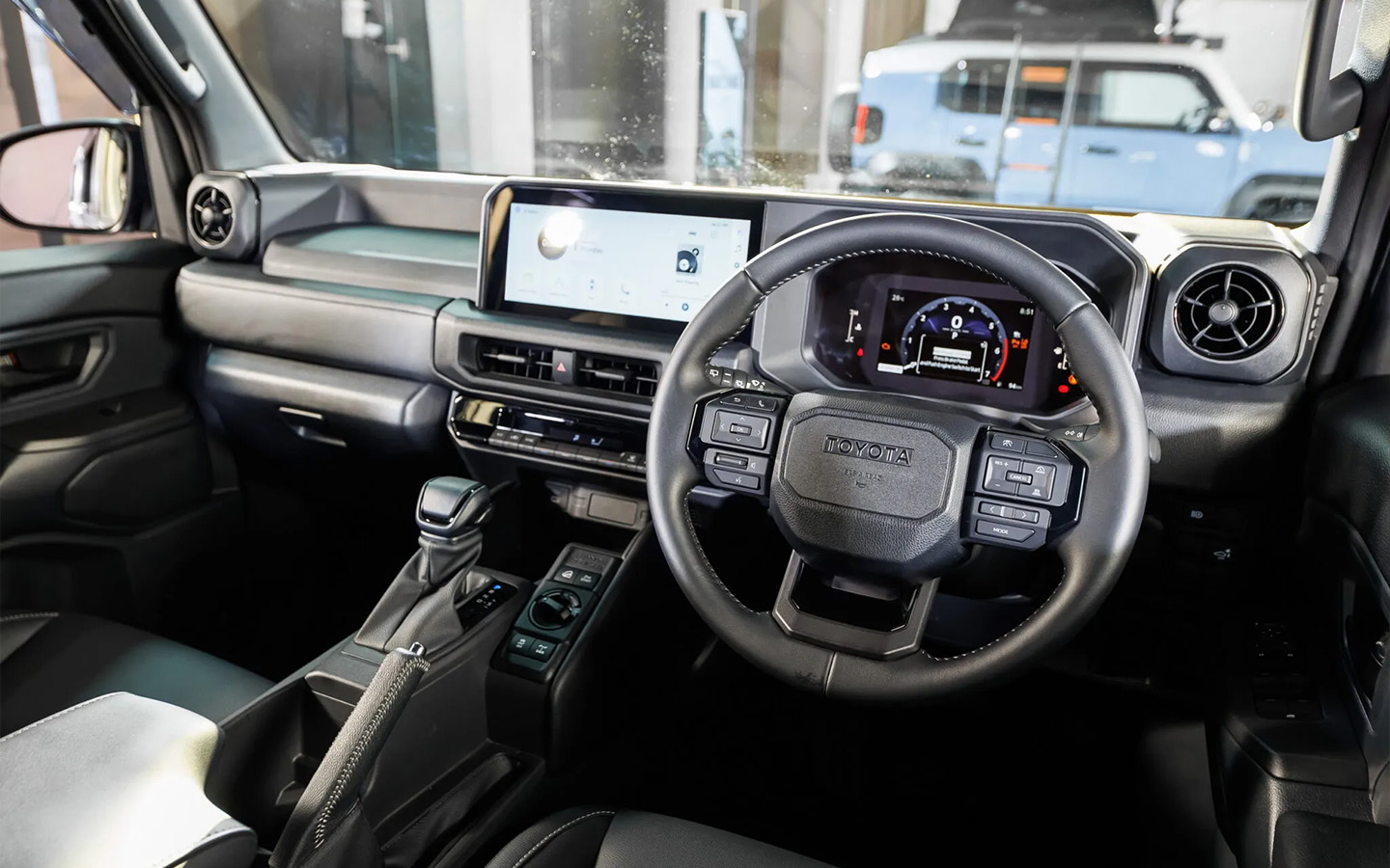 Toyota Land Cruiser FJ