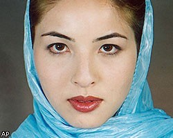 Осужденная в Иране американская журналистка начала голодовку 