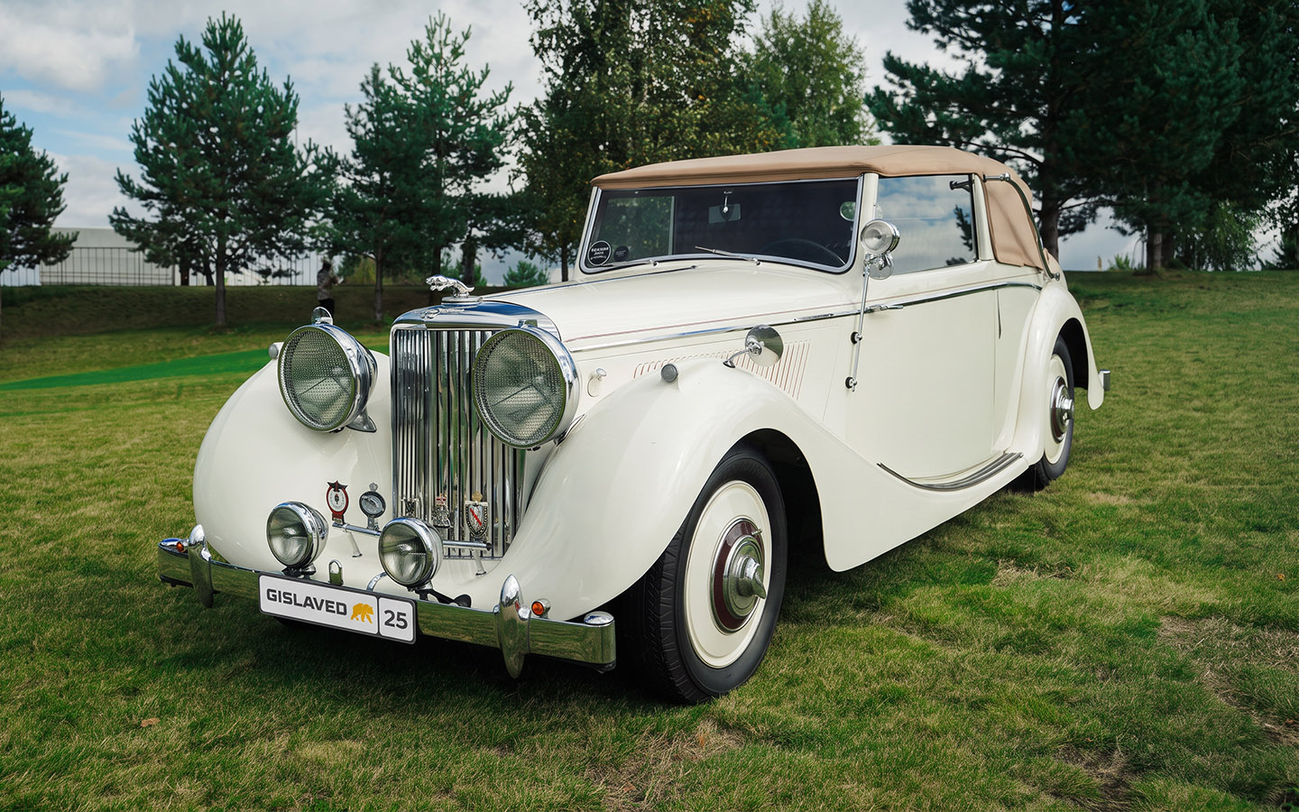 Jaguar Mark 4